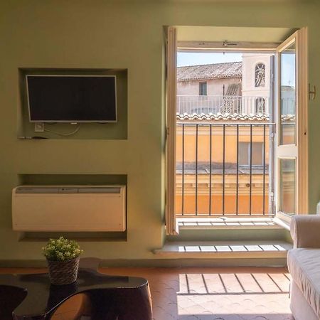 Piazza Venezia Charming & Bright Apartment Rome Exterior photo