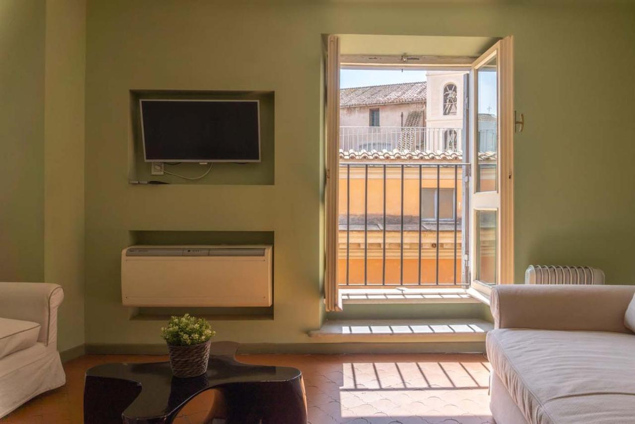 Piazza Venezia Charming & Bright Apartment Rome Exterior photo